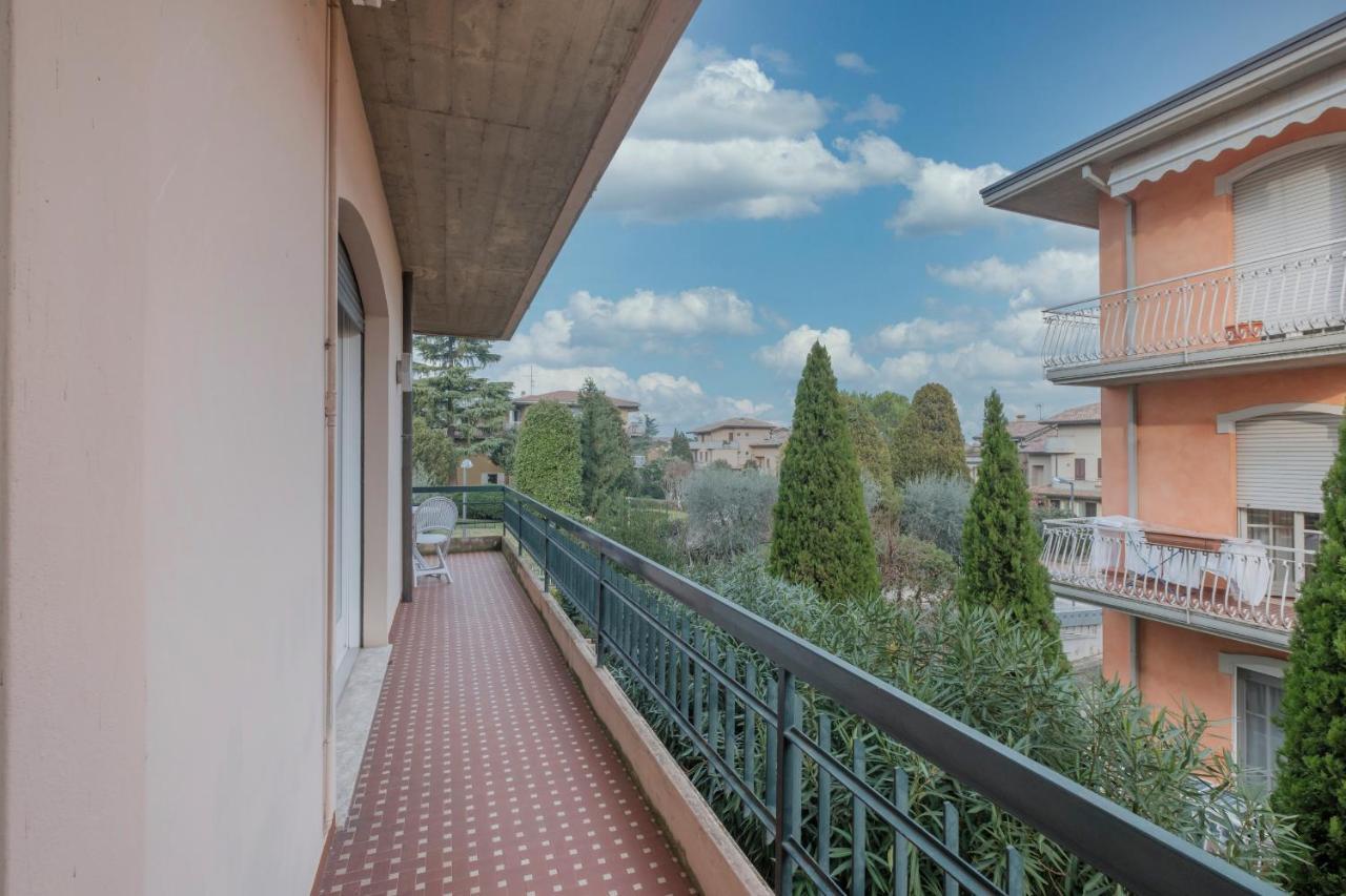 Aura Home Sirmione - 2 Bedrooms Apartment Exterior foto