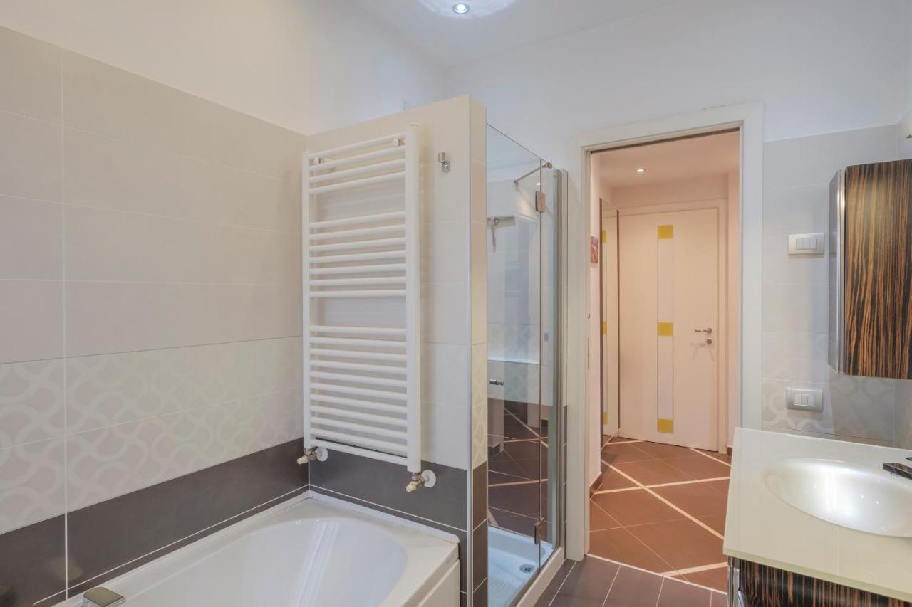 Aura Home Sirmione - 2 Bedrooms Apartment Exterior foto